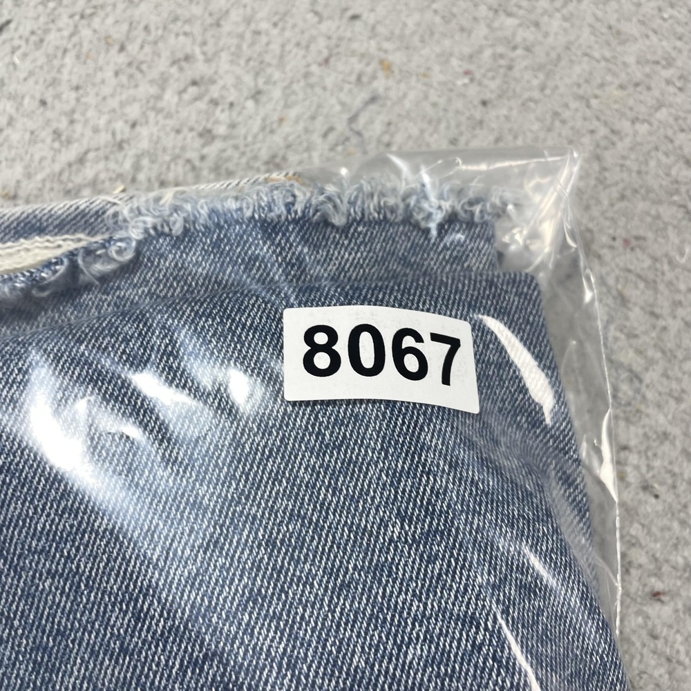 Good American Jeans Womens 4/27 Blue Wash High Rise Straight Fringe 27x27 Denim - Picture 13 of 13